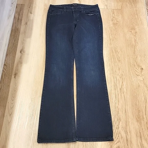 🍃 White House Black Market womens Jeans Boot Leg 8R - Picture 1 of 6